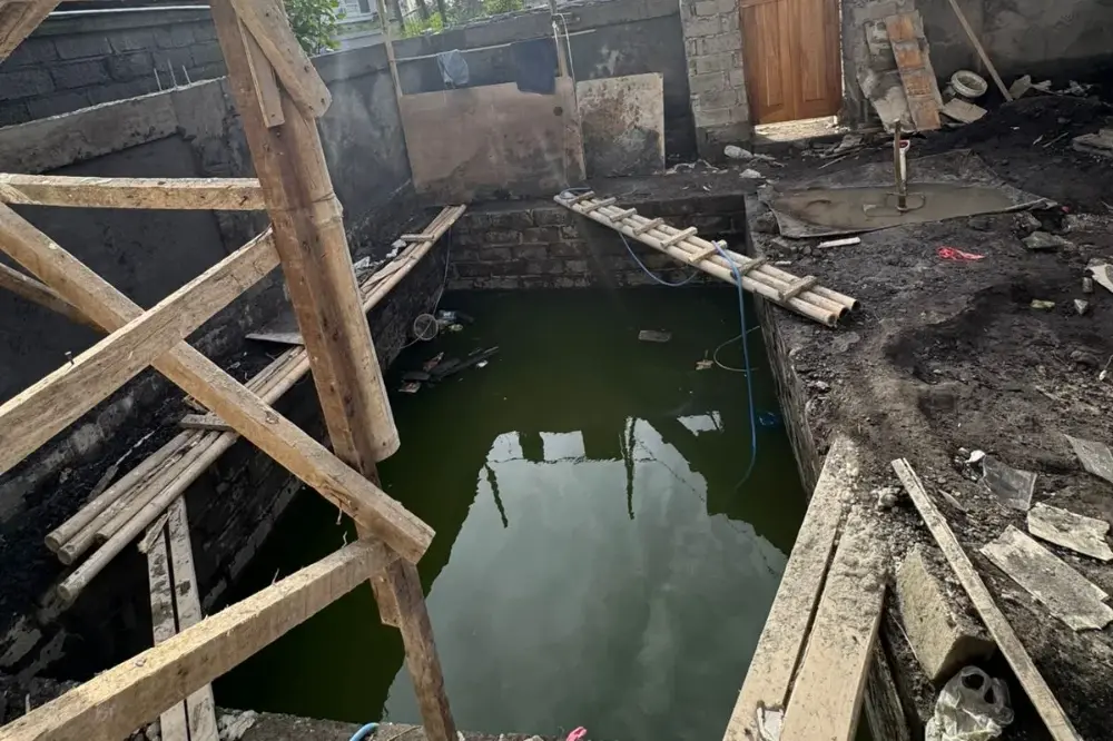 pembuatan kolam renang villa angantaka, badung, bali