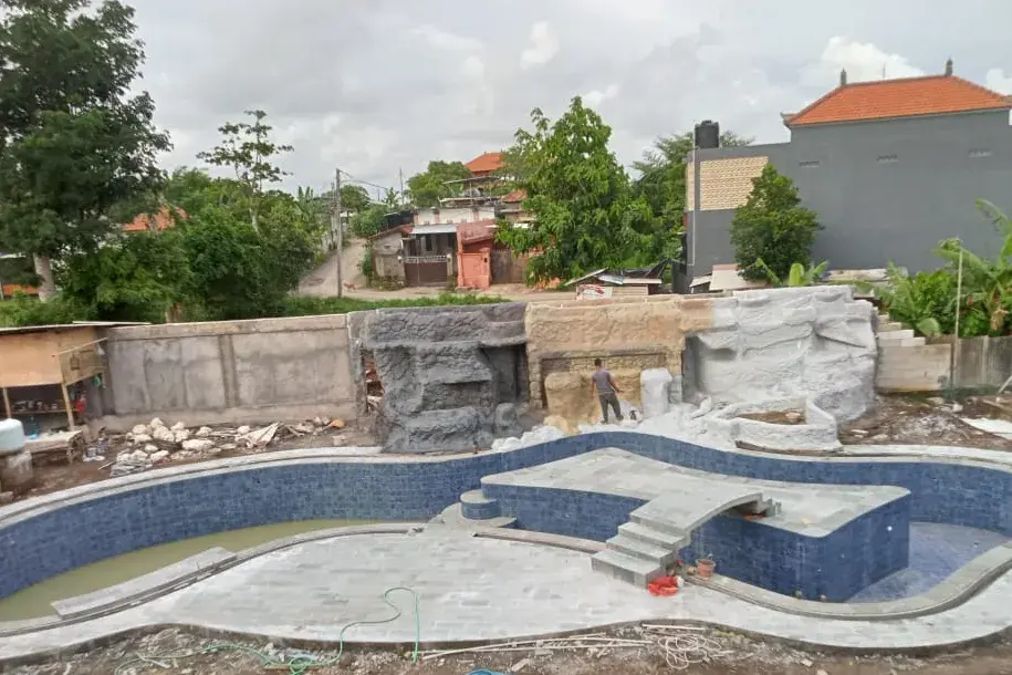 pembuatan kolam renang villa kutuh, badung, bali