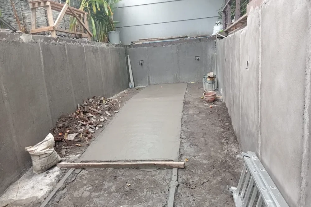 Plester Ulang Struktur Kolam Renang
