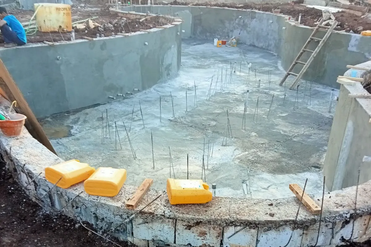 Proses Waterproofing Kolam Renang